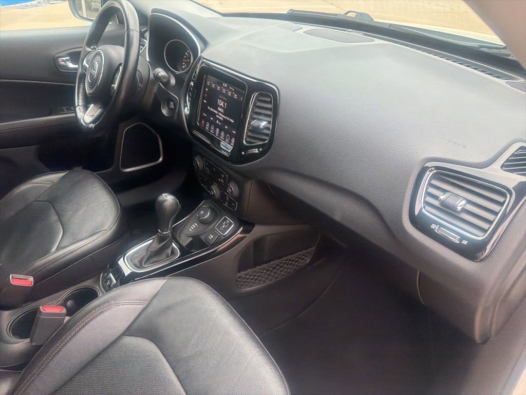 Used 2021 Jeep Compass Limited AWD/4WD image 34