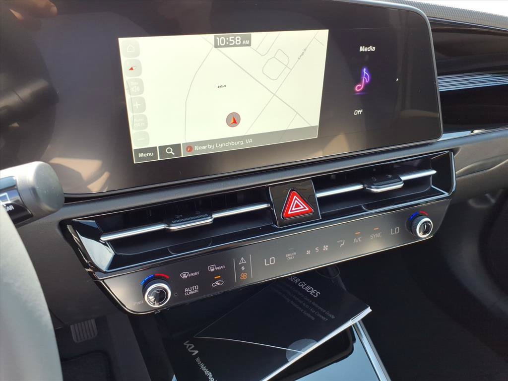 New 2026 Kia Niro EX FWD image 22