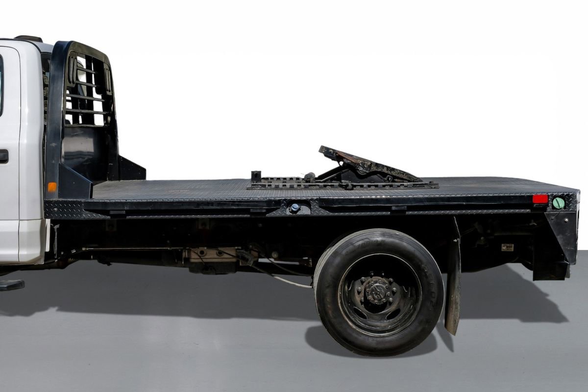 Used 2021 Ford F550 4x4 Crew Cab Super Duty w/ Power Equipment Group image 10