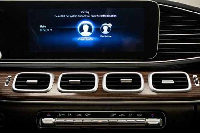 Used 2022 Mercedes-Benz GLS 450 4MATIC image 18