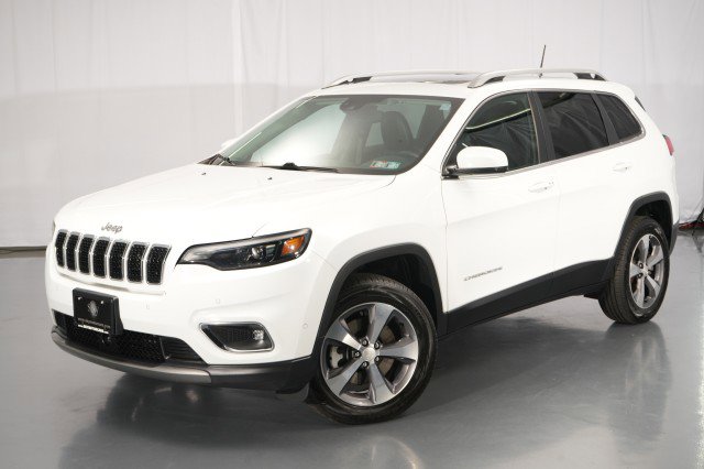 Used 2019 Jeep Cherokee Limited w/ Luxury Group AWD/4WD image 1