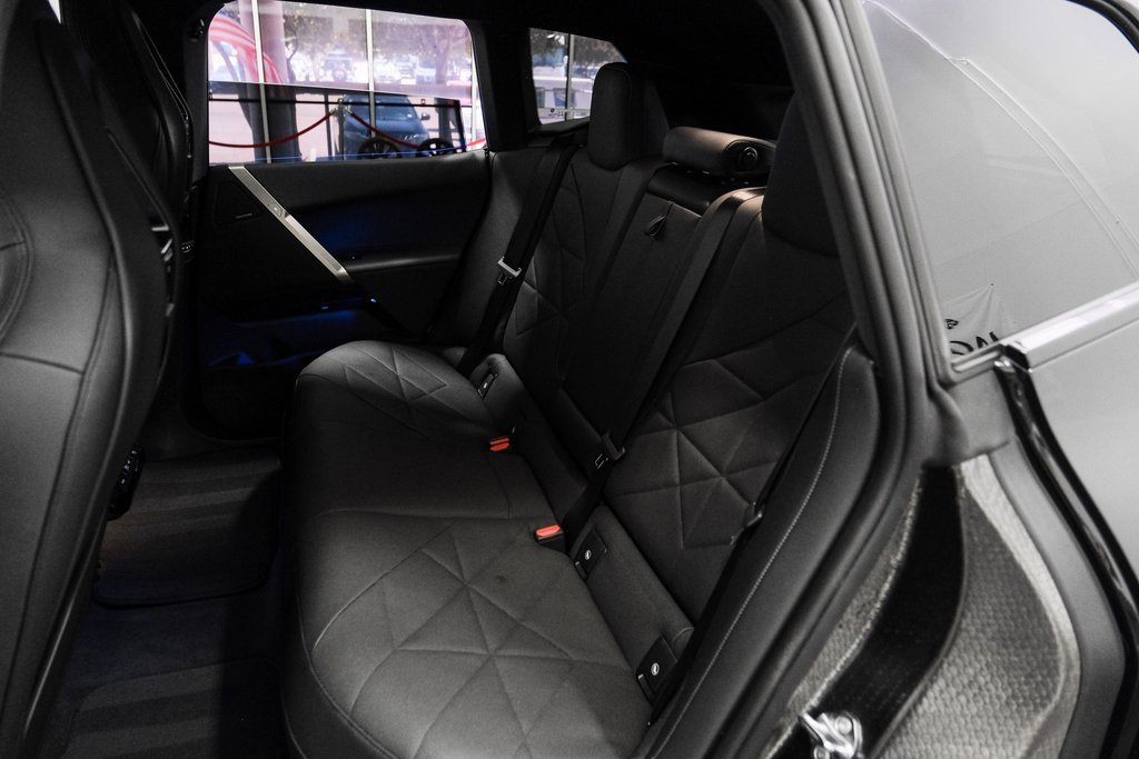 Used 2025 BMW iX xDrive50 image 40