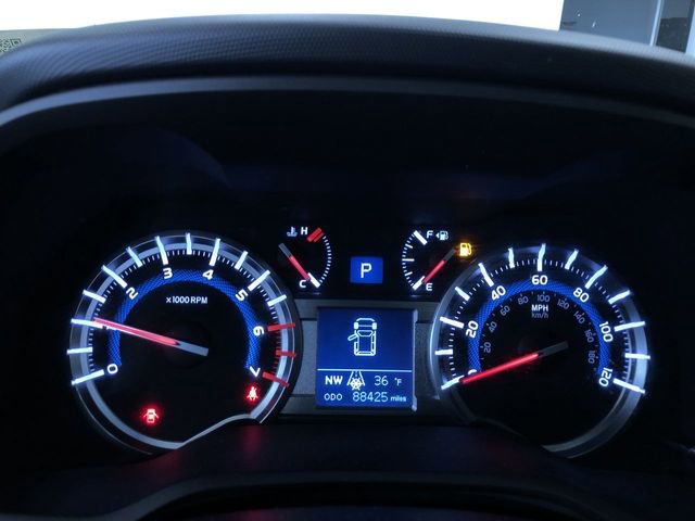 Used 2017 Toyota 4Runner SR5 Premium image 30