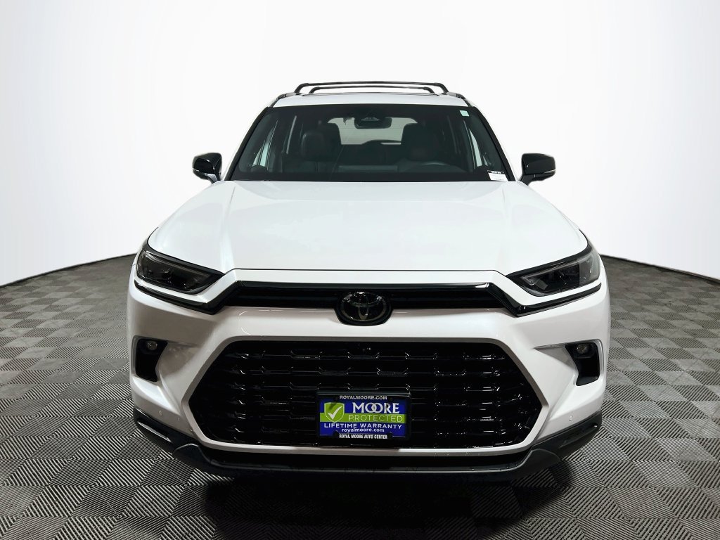 New 2026 Toyota Grand Highlander AWD Hybrid image 2