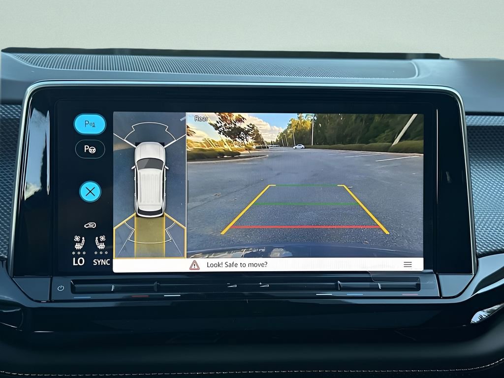 New 2026 Volkswagen Atlas Cross Sport SEL Premium R-Line image 17