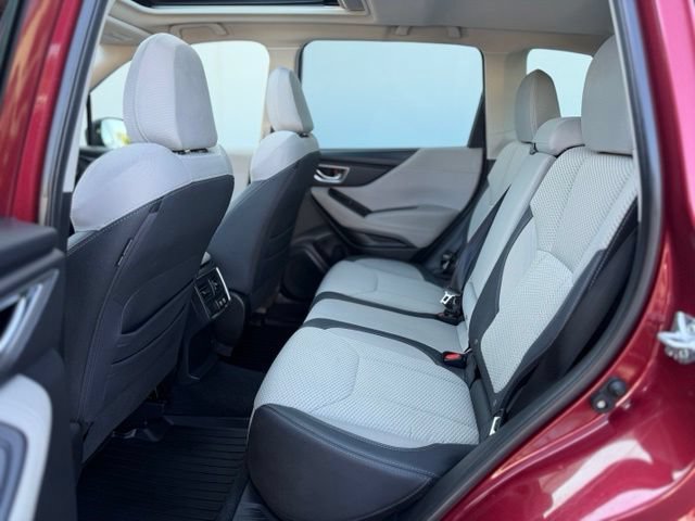 Used 2023 Subaru Forester Premium AWD/4WD image 23