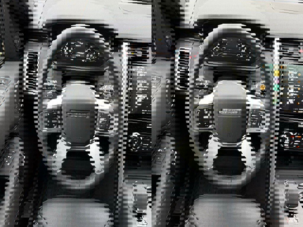 Certified 2025 Land Rover Discovery S image 19