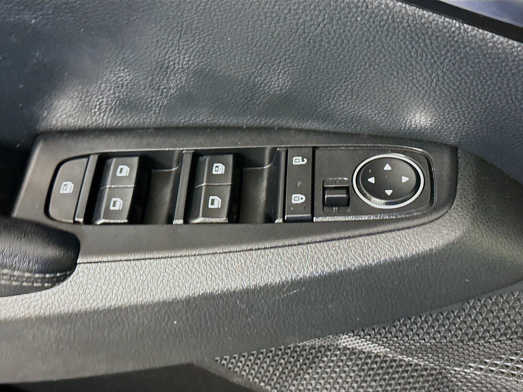 Used 2021 Kia Seltos EX AWD/4WD image 24