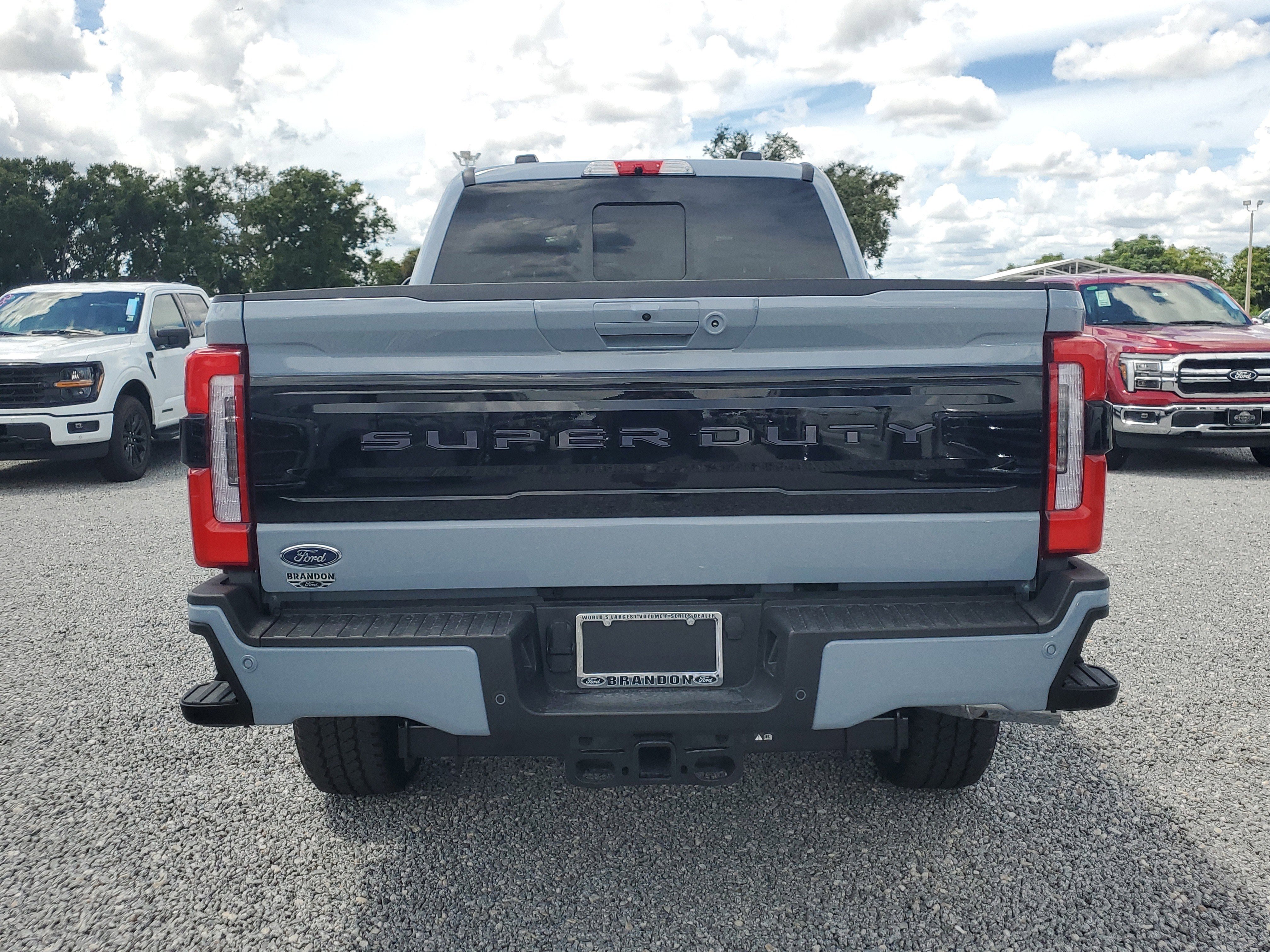 New 2026 Ford F250 Platinum image 9