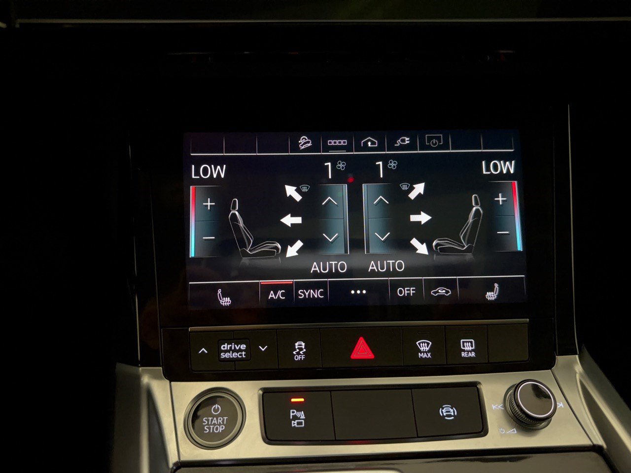 Certified 2024 Audi Q8 e-tron Premium AWD/4WD image 22