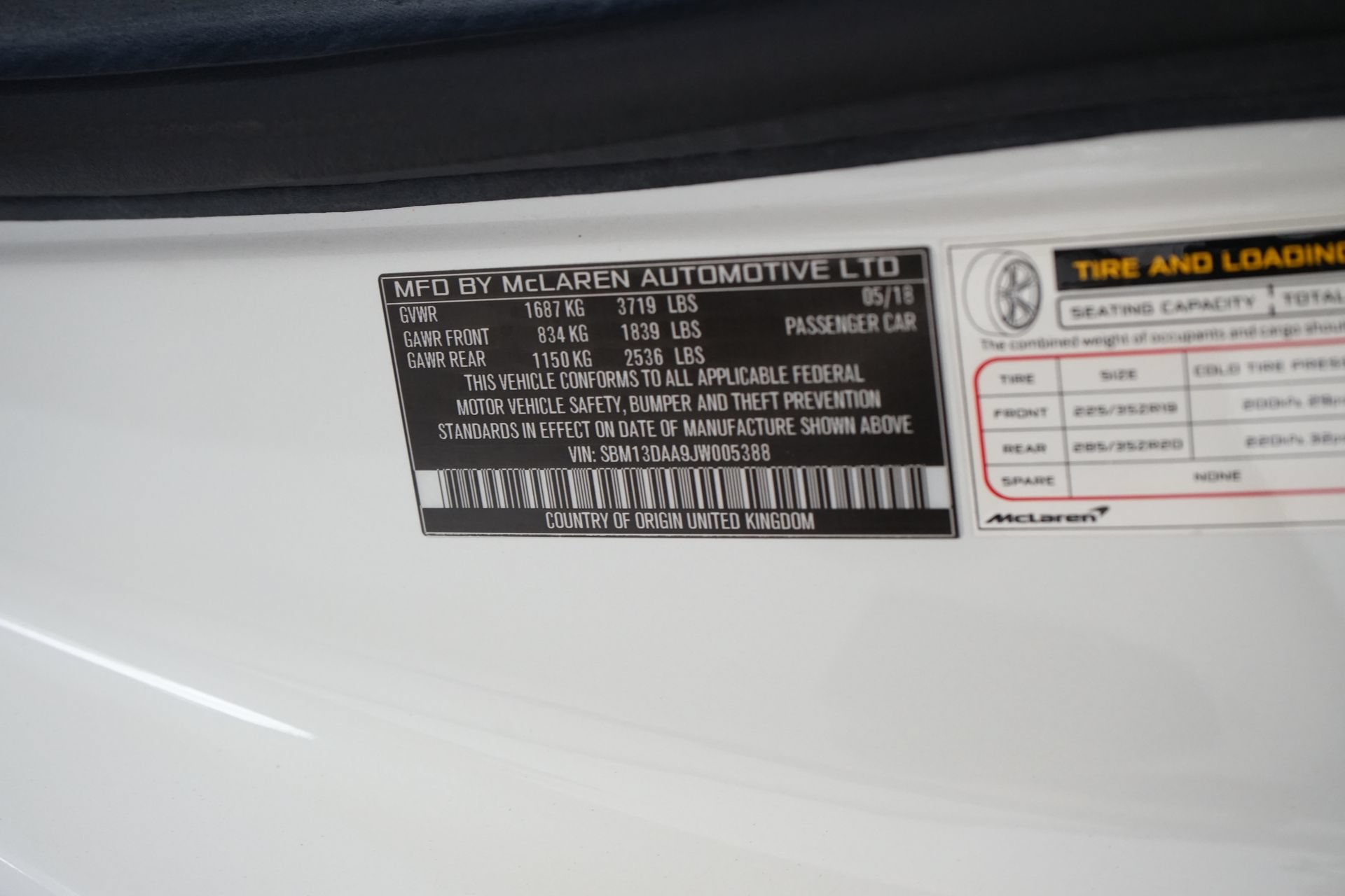 Used 2018 McLaren 570S Coupe RWD image 30