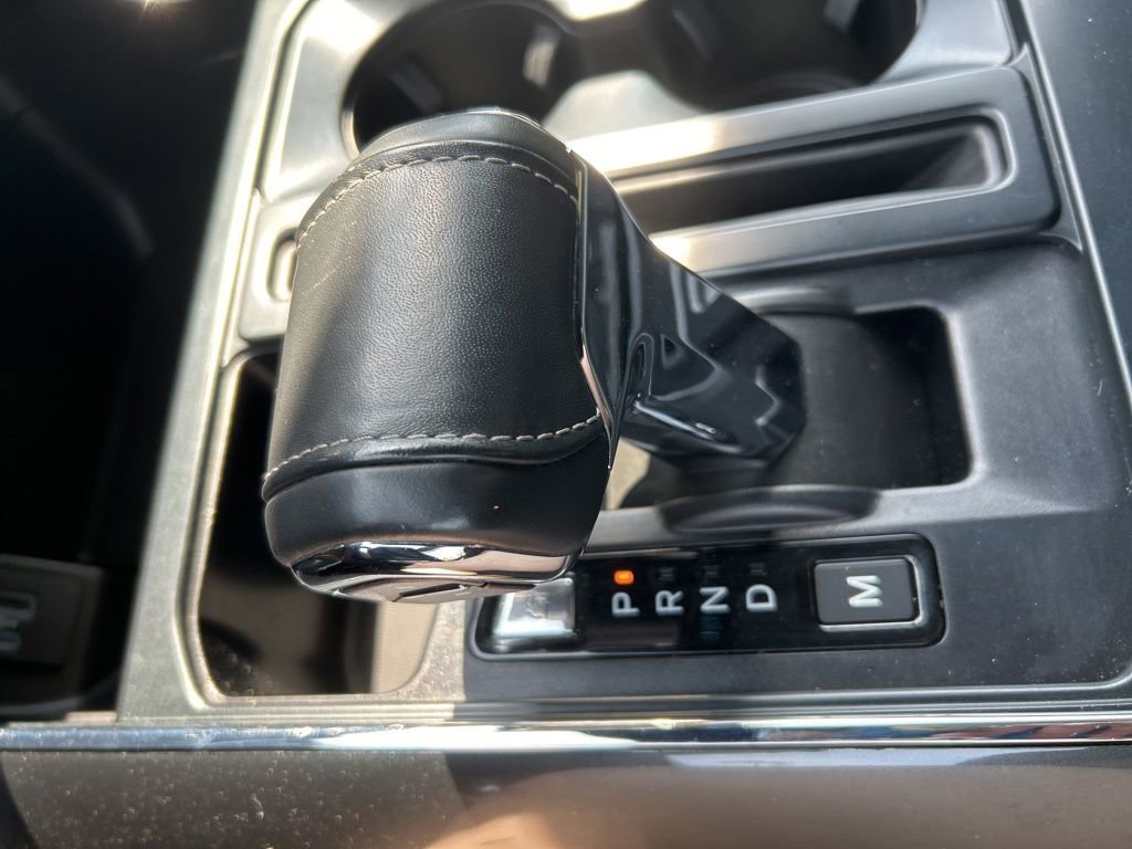 Used 2022 Ford F150 XLT w/ Equipment Group 302A High AWD/4WD image 19