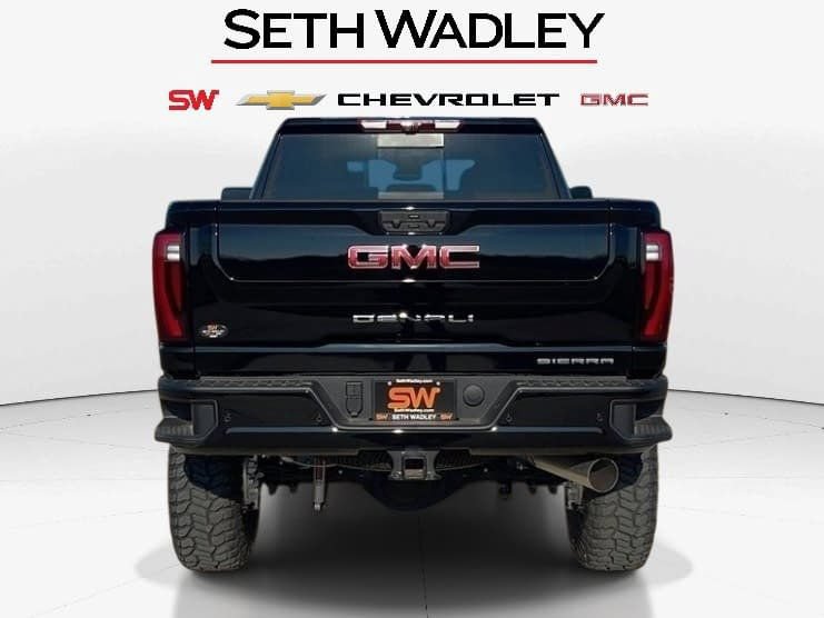 New 2025 GMC Sierra 2500 Denali w/ Denali Reserve Package AWD/4WD image 6