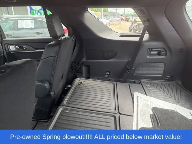 Used 2025 Ford Explorer ST w/ Sun And Sound Package AWD/4WD image 16