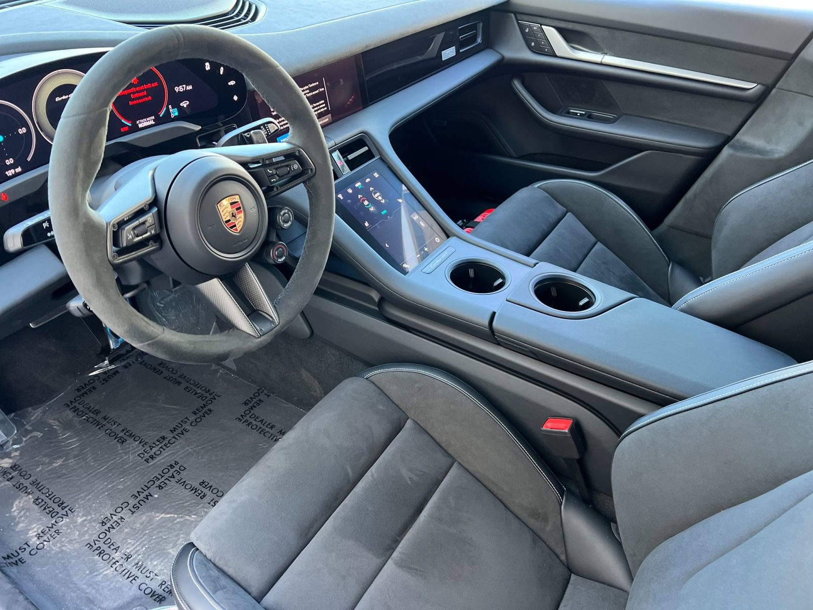 Certified 2025 Porsche Taycan Turbo GT image 4