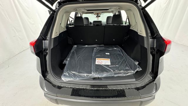 New 2026 Nissan Rogue SV AWD/4WD image 15