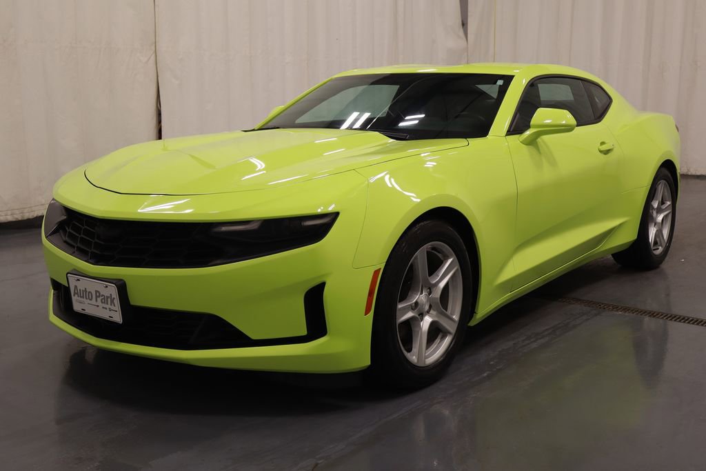 Used 2019 Chevrolet Camaro LT image 6