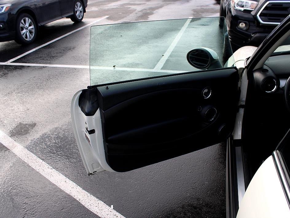 Used 2012 MINI Cooper Hardtop image 11