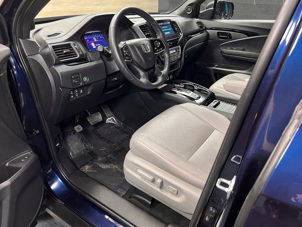 Used 2022 Honda Passport Elite image 4