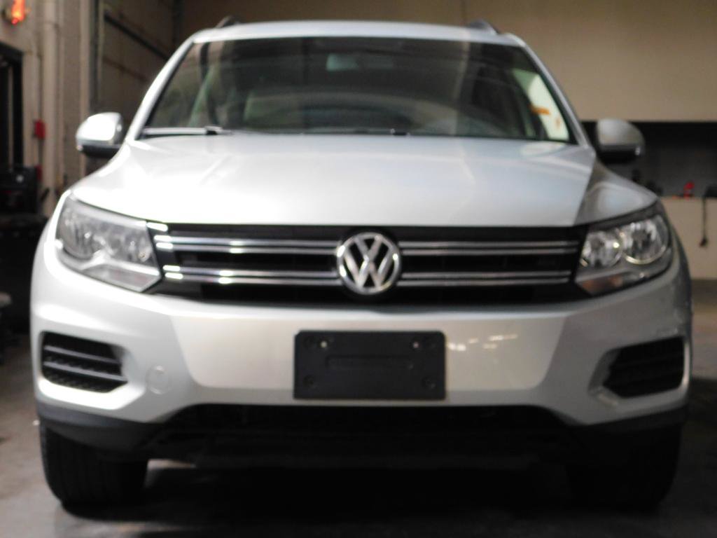 Used 2015 Volkswagen Tiguan SE AWD/4WD image 8