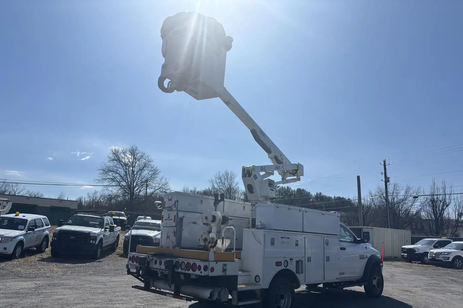 Used 2017 RAM 5500 SLT w/ Quick Order Package 29G SLT AWD/4WD image 6