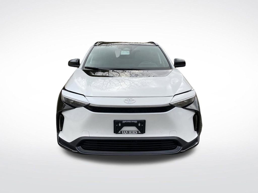 Used 2024 Toyota bZ4X XLE image 11