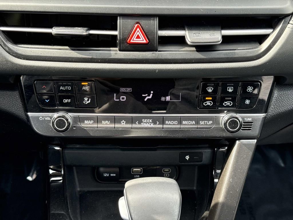 Used 2024 Kia Seltos EX AWD/4WD image 7