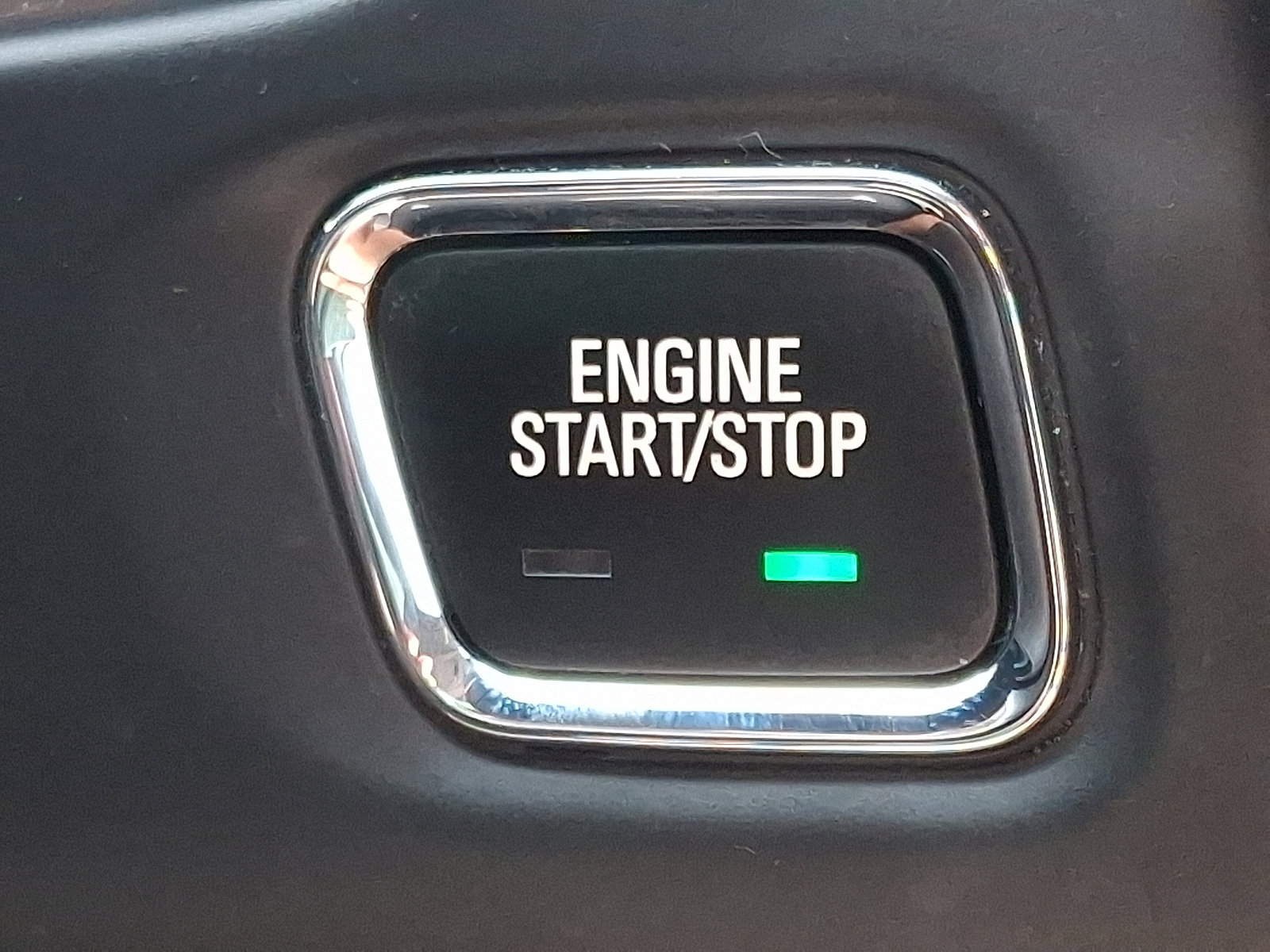 Used 2023 GMC Acadia SLE w/ Driver Convenience Package image 24