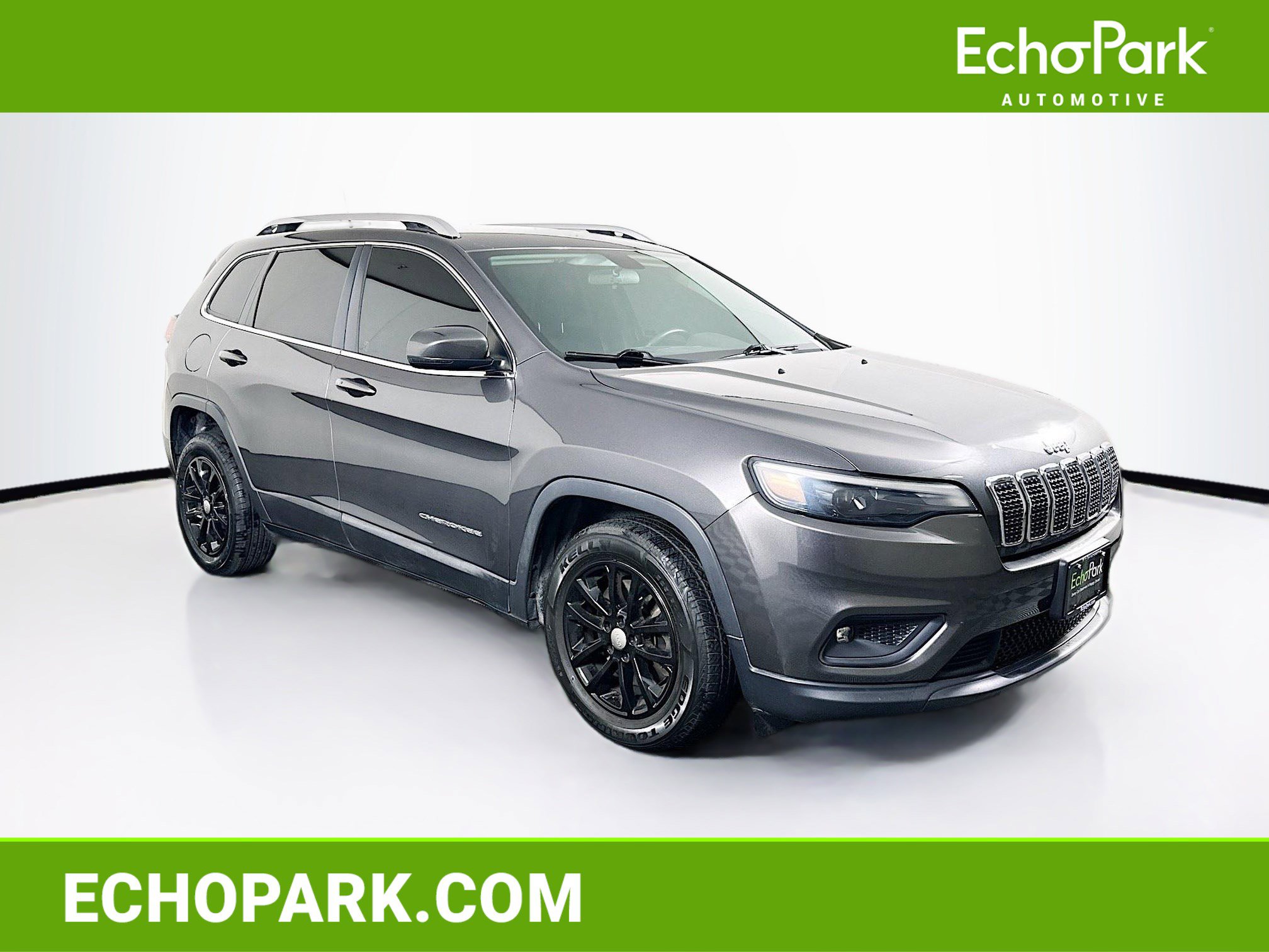 Used 2019 Jeep Cherokee Latitude Plus FWD image 1