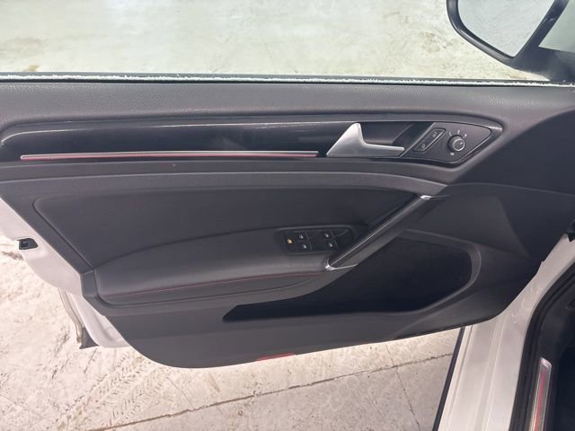 Used 2017 Volkswagen GTI Autobahn image 16