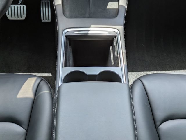 Used 2022 Tesla Model Y Performance AWD/4WD image 21