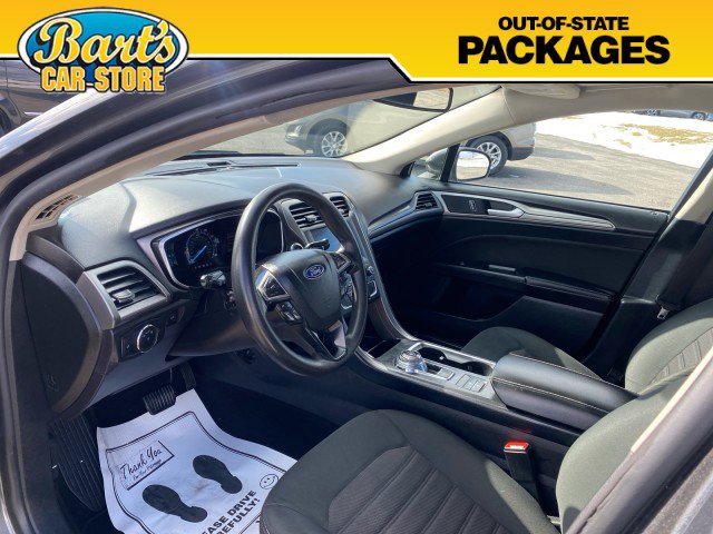 Used 2020 Ford Fusion SE image 26