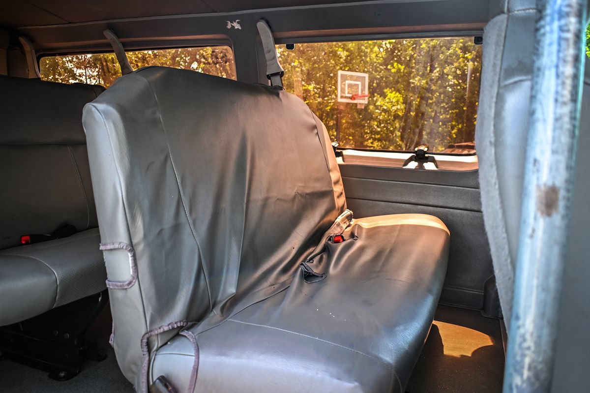 Used 2010 Ford E-250 and Econoline 250 RWD image 12