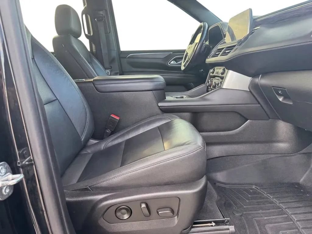 Used 2021 Chevrolet Tahoe Z71 AWD/4WD image 14