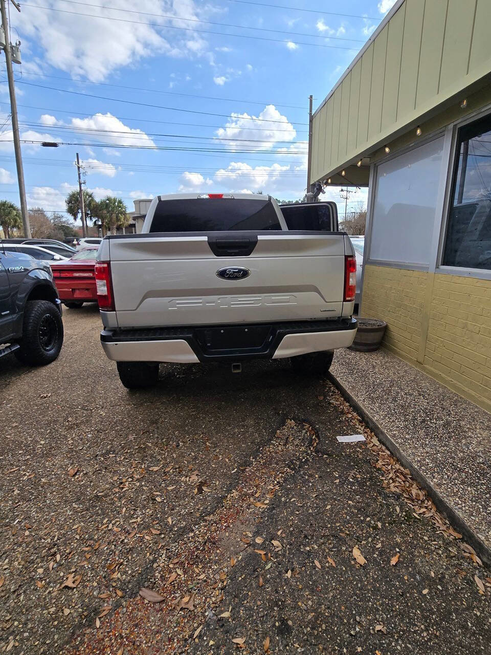 Used 2018 Ford F150 XL w/ Equipment Group 101A Mid image 3
