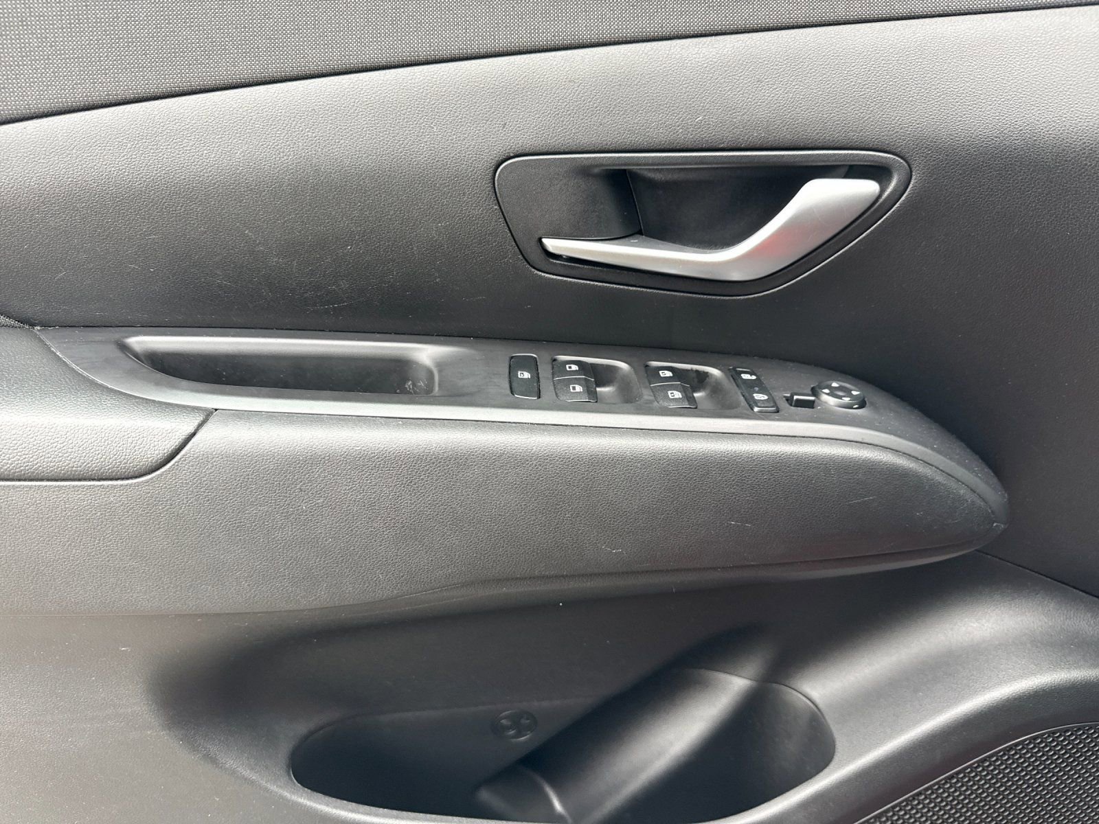 Used 2023 Hyundai Tucson SEL w/ Convenience Package image 10