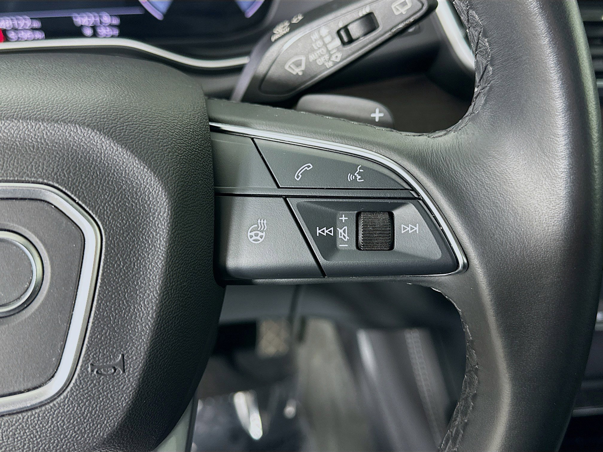 Used 2024 Audi Q5 2.0T Premium Plus image 14