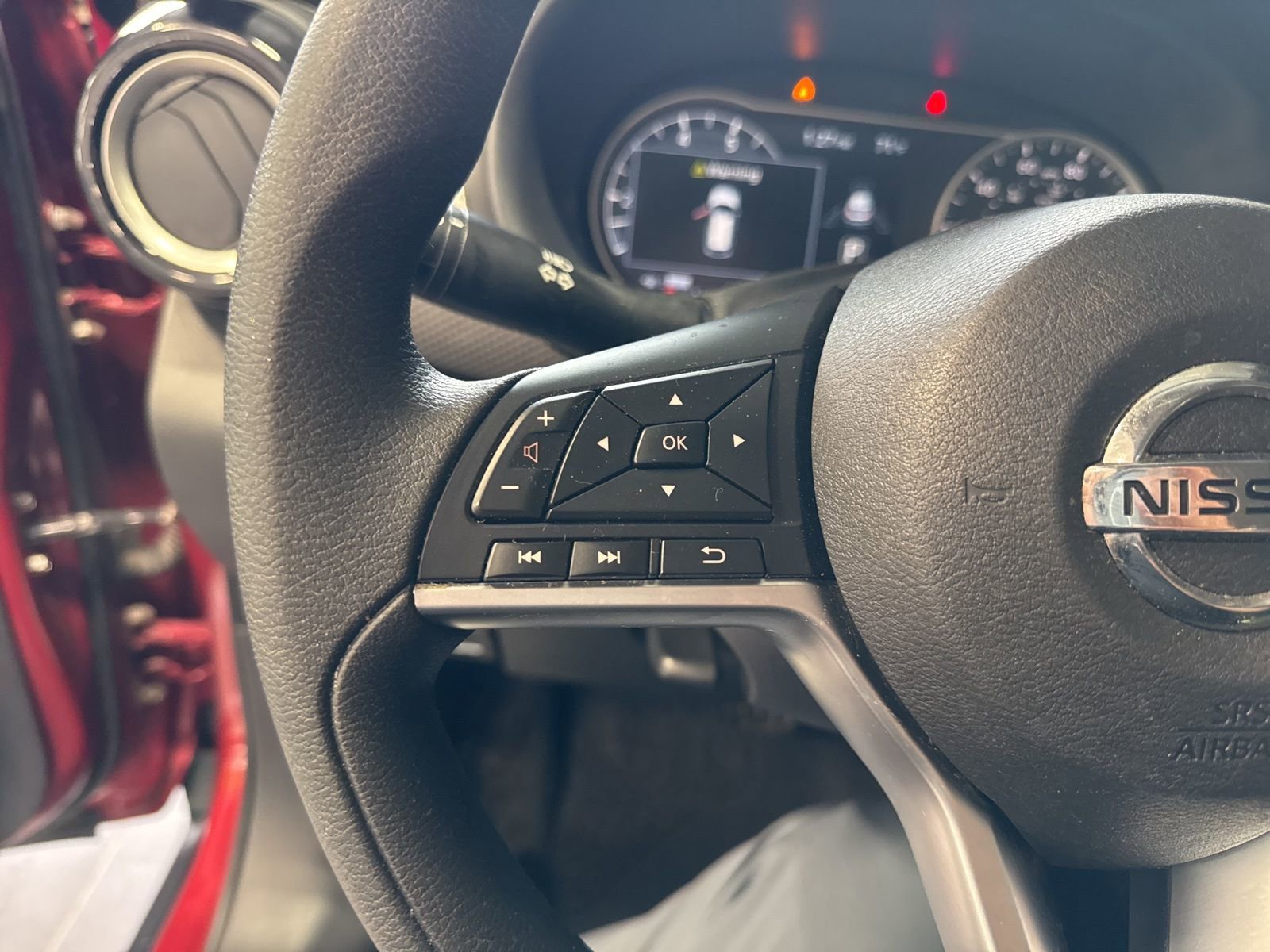 Certified 2020 Nissan Kicks SV FWD image 11