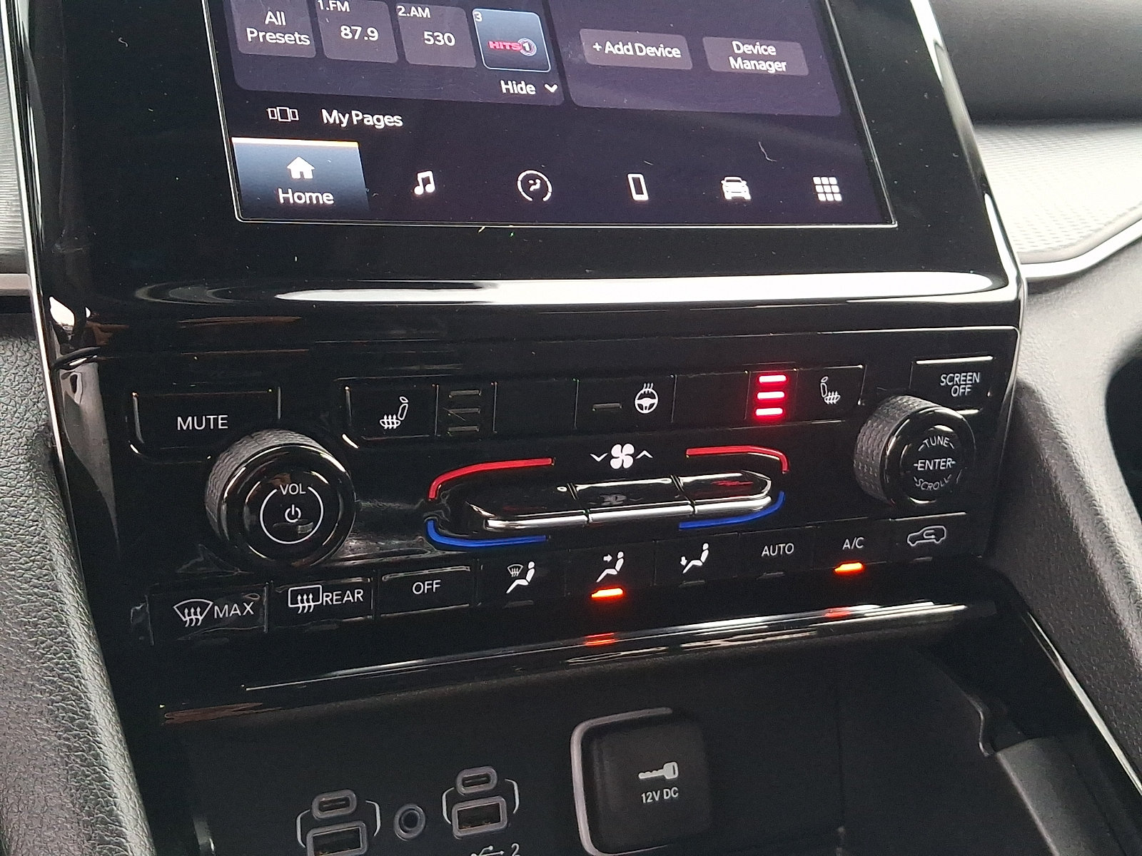 Used 2023 Jeep Grand Cherokee L Laredo w/ Luxury Tech Group I AWD/4WD image 16