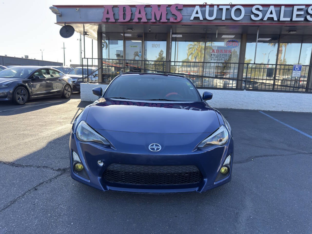 Used 2014 Scion FR-S RWD image 8