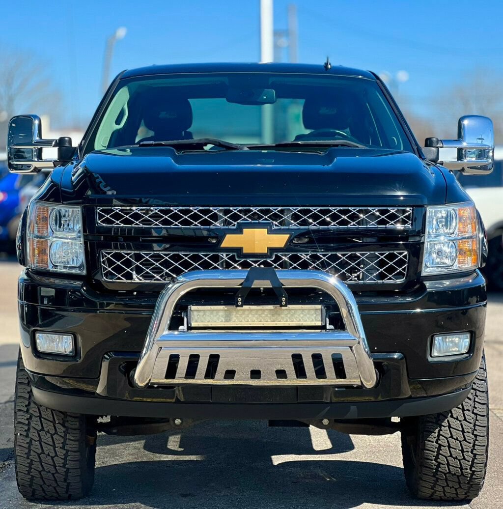 Used 2014 Chevrolet Silverado 2500 LT w/ Z71 Appearance Package AWD/4WD image 6