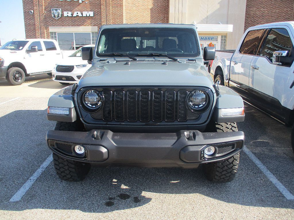 New 2025 Jeep Gladiator Sport AWD/4WD image 2