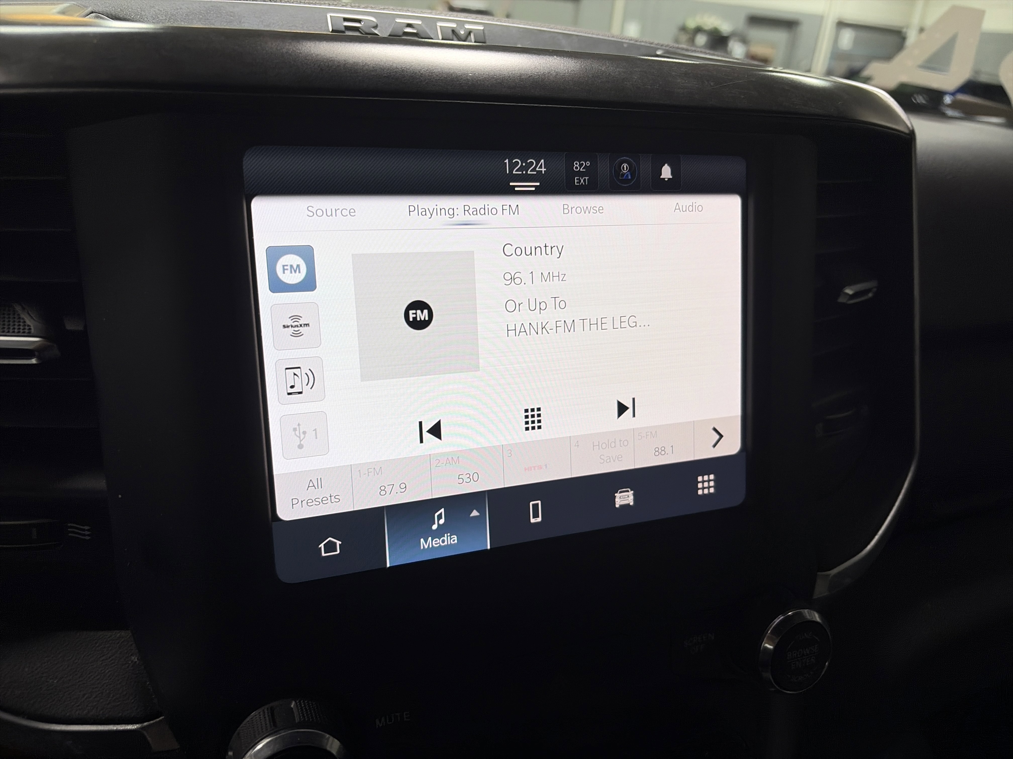 Used 2024 RAM 2500 Big Horn image 18