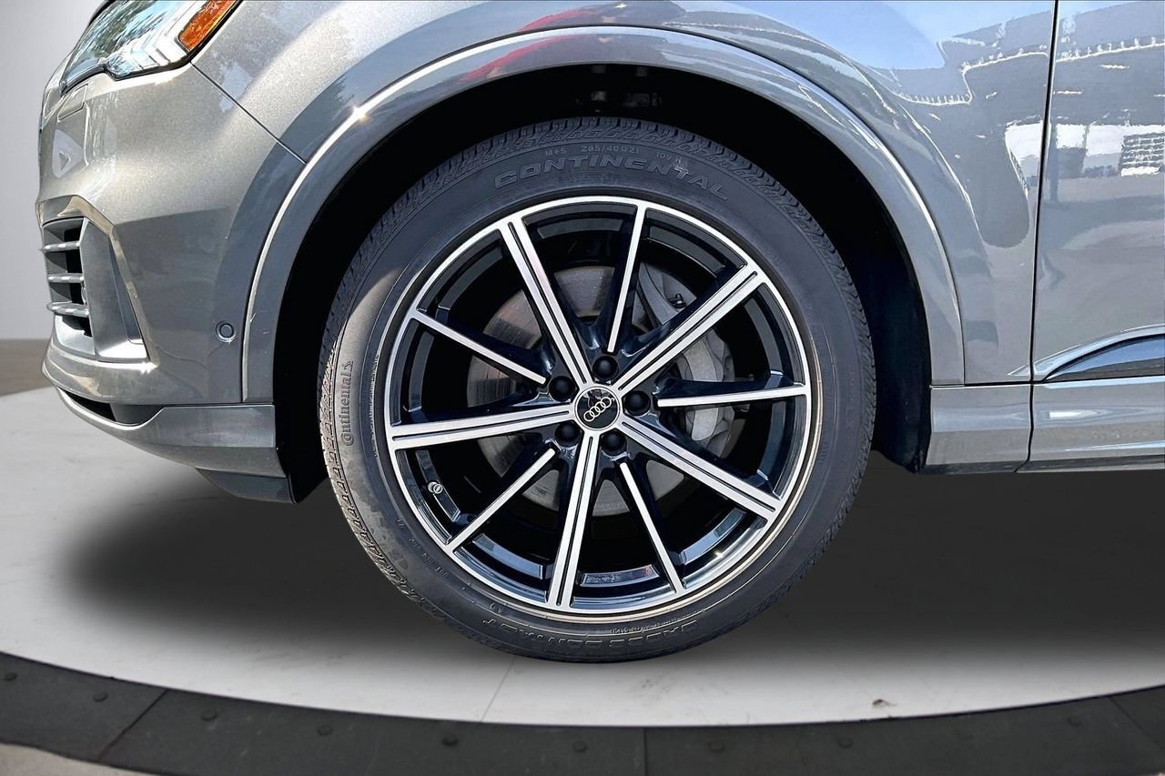 Used 2024 Audi Q7 3.0T Prestige AWD/4WD image 34