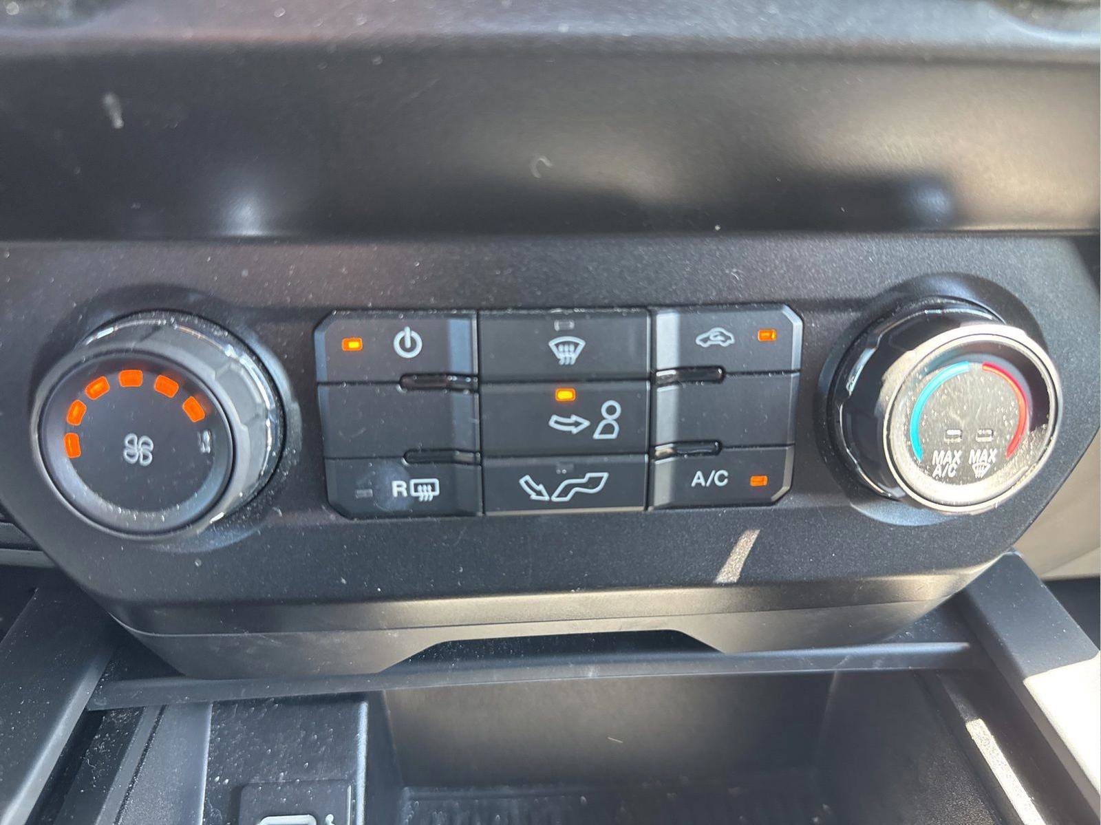 Used 2020 Ford F150 XL w/ Equipment Group 101A Mid AWD/4WD image 38