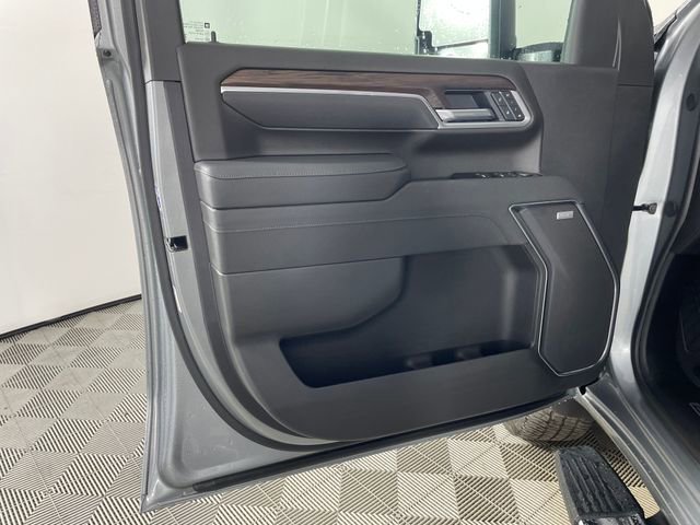 New 2026 GMC Sierra 2500 SLT w/ SLT Premium Package image 13