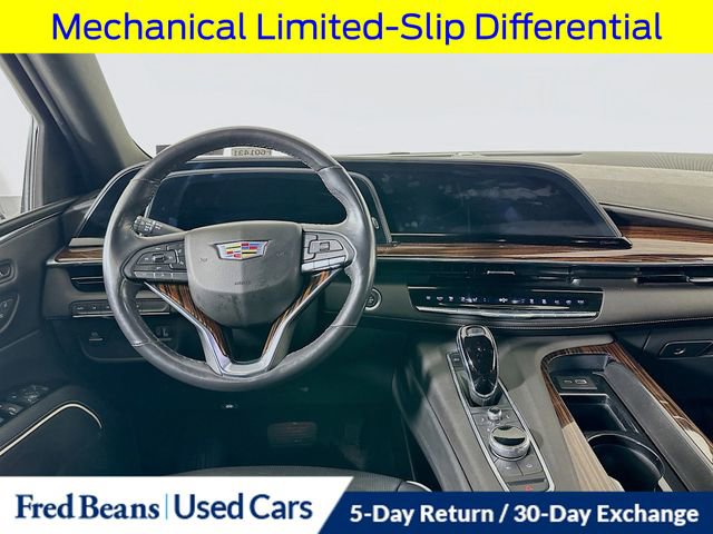 Used 2023 Cadillac Escalade ESV Premium Luxury AWD/4WD image 29