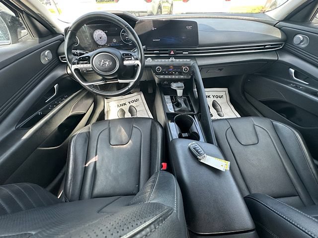Used 2022 Hyundai Elantra Limited w/ Cargo Package FWD image 18