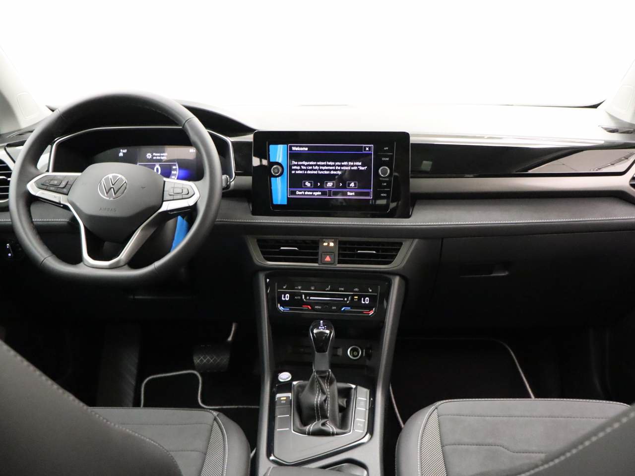 New 2026 Volkswagen Taos SE FWD image 12