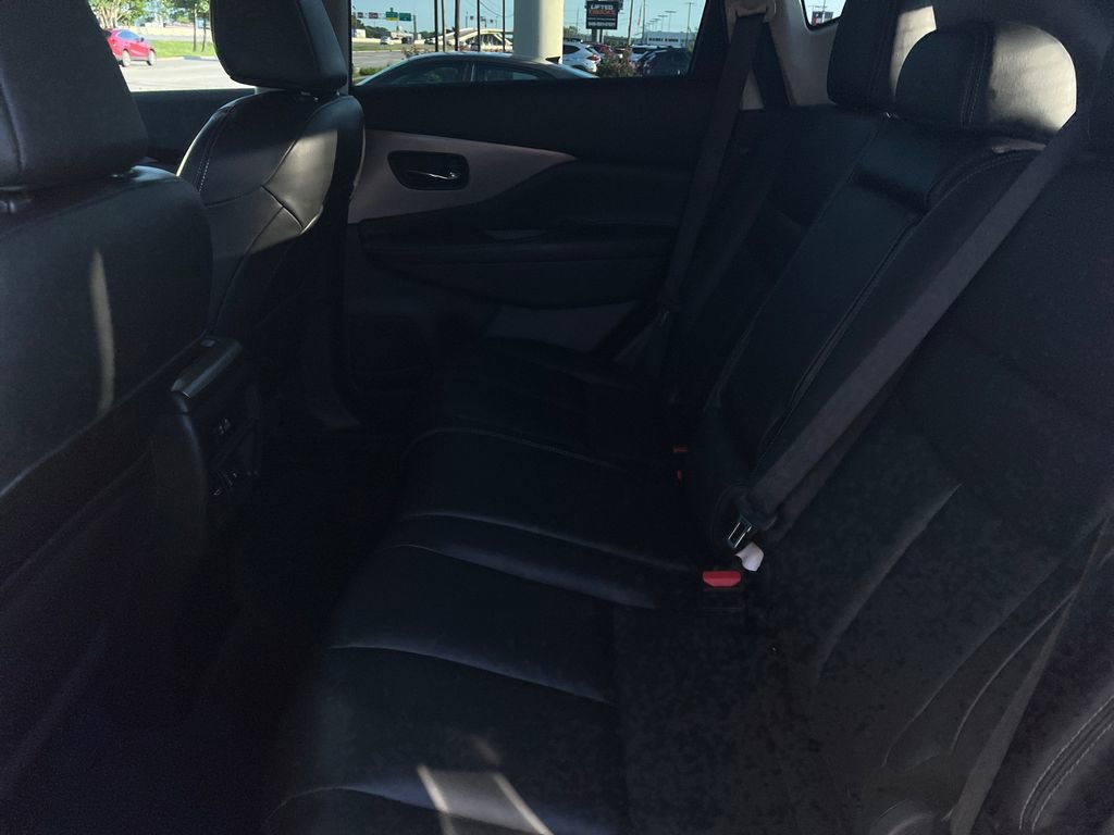 Used 2022 Nissan Murano SV FWD image 18